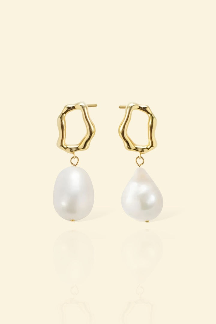 Pearly Earrings